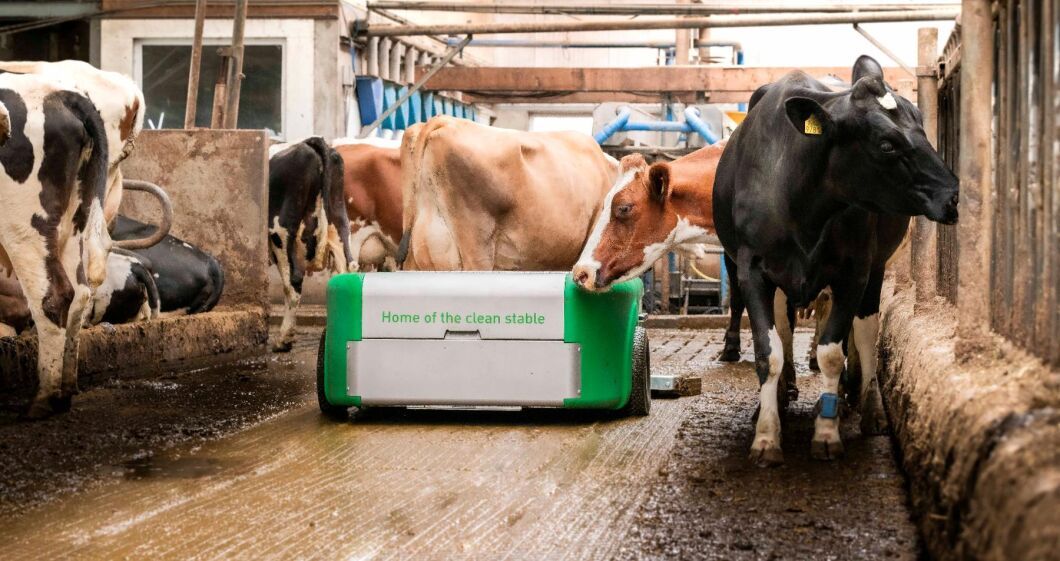 Joz lanserar en ny gödselrobot kallad Barn-E.