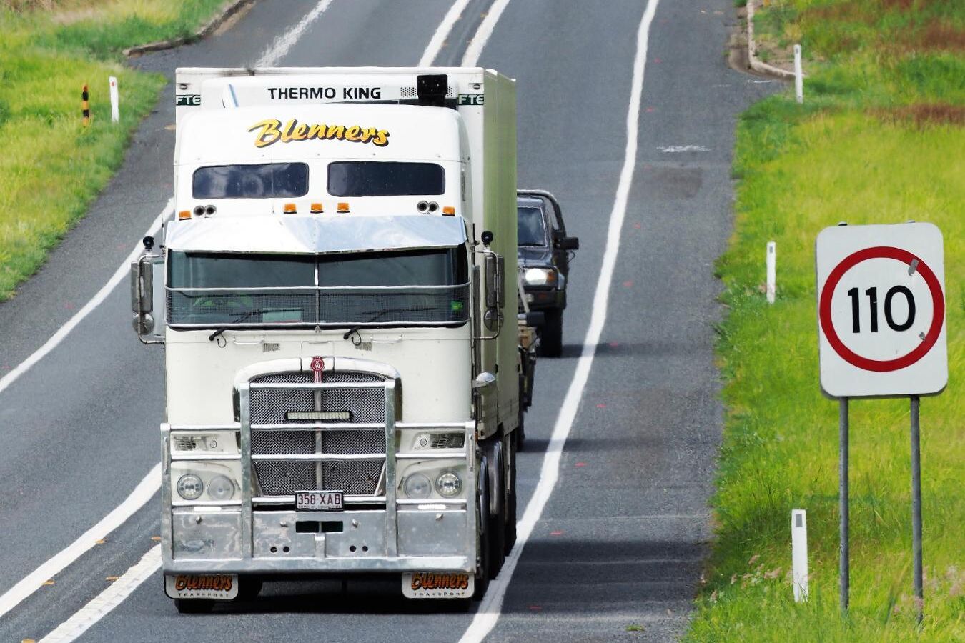 Australien satsar på att förbättra vägarna för landets köttbönder.
