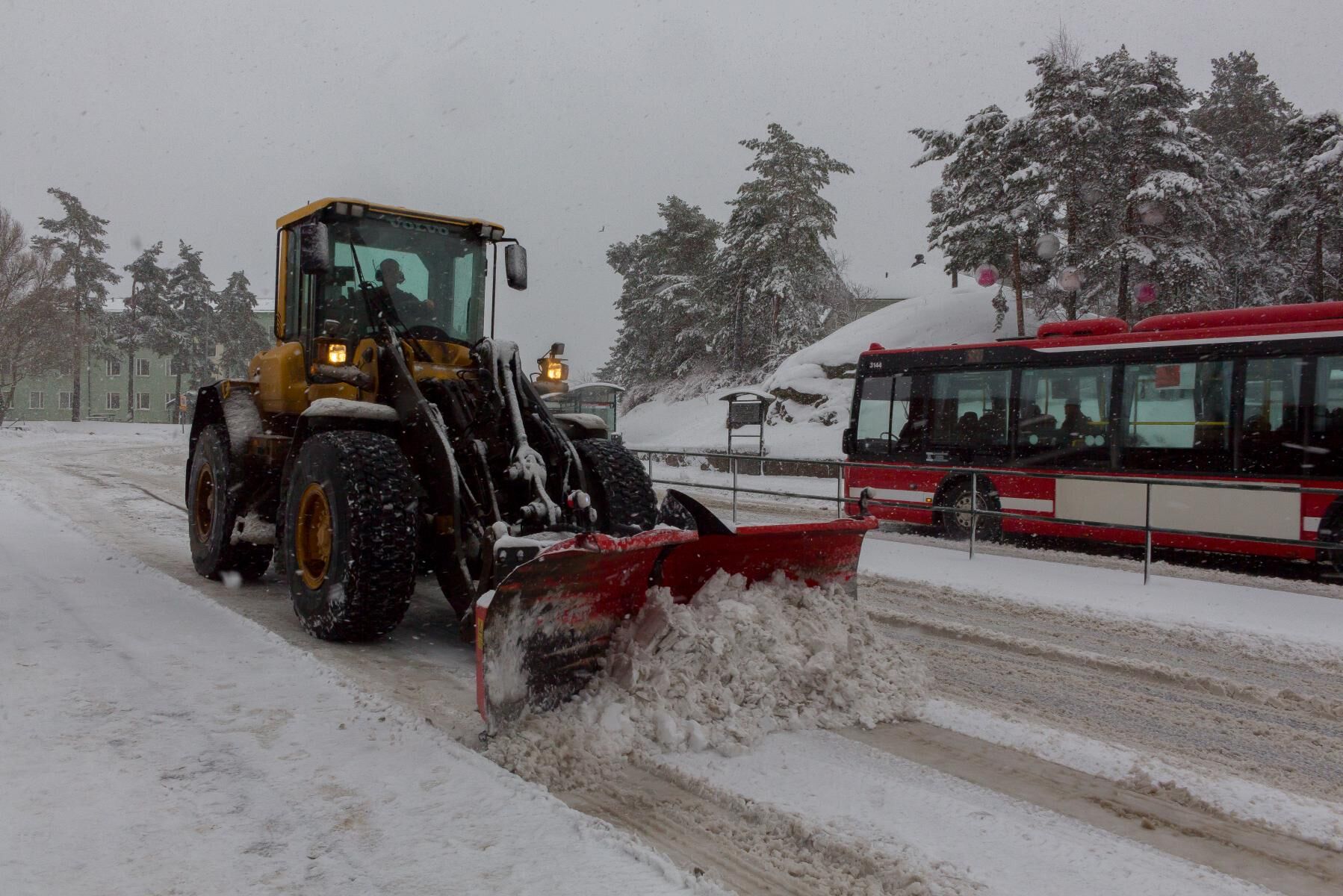 I bara tre av Stockholms tretton stadsdelar var majoriteten av invånarna nöjda med snöröjningen.