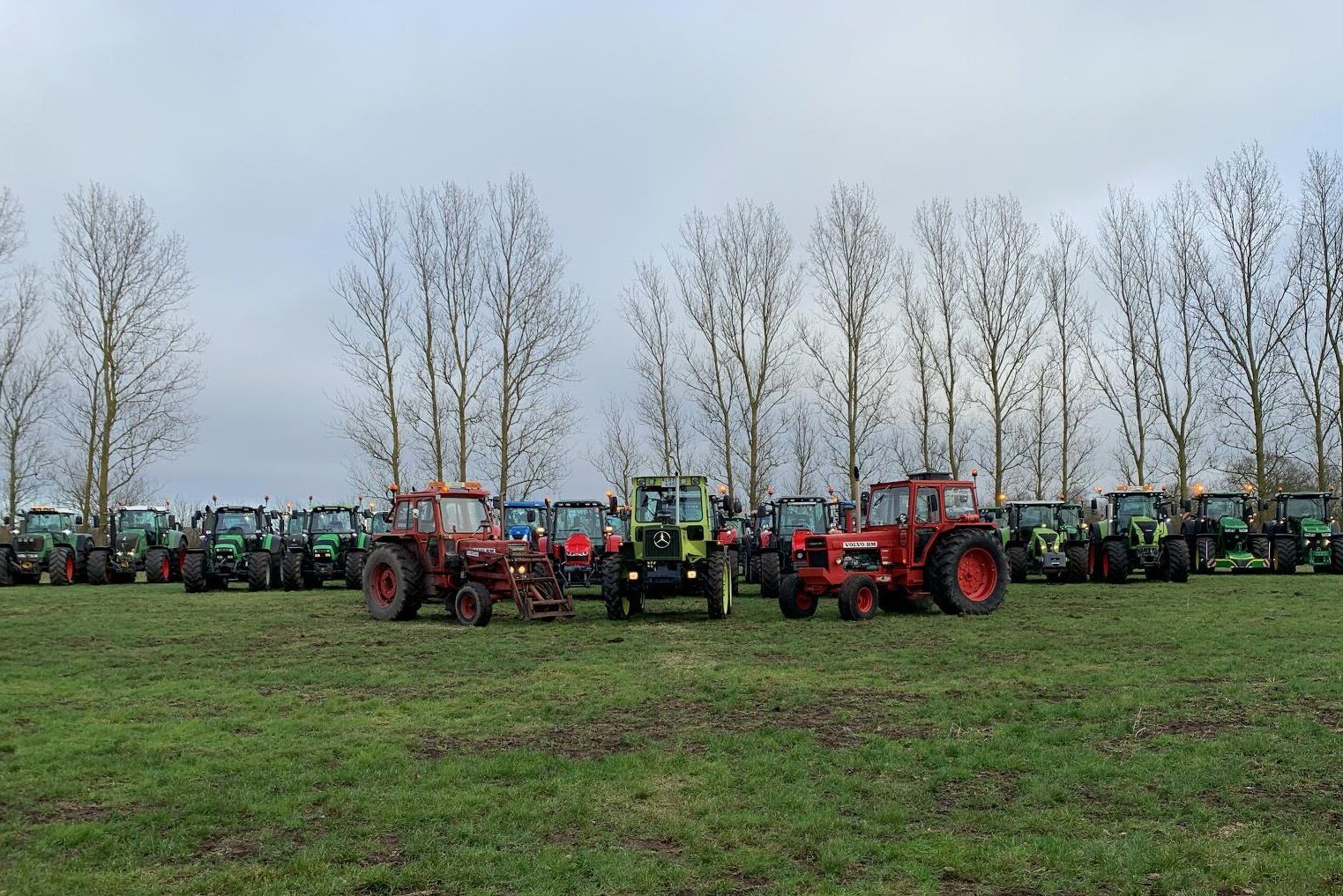 Tre veteraner i täten.