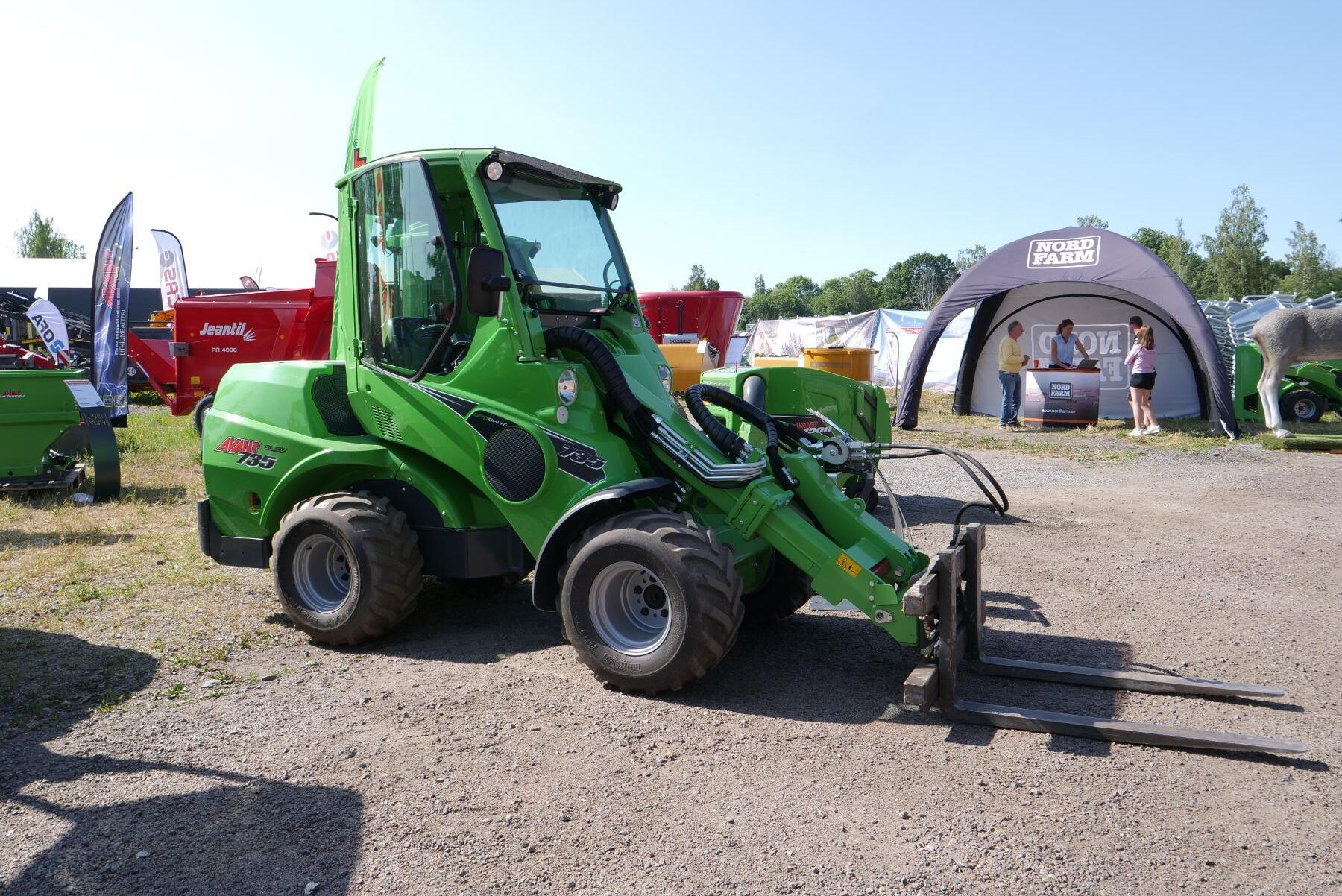 Nya Avant 735 hade Sverigepremiär på Nordfarms egen mässa.