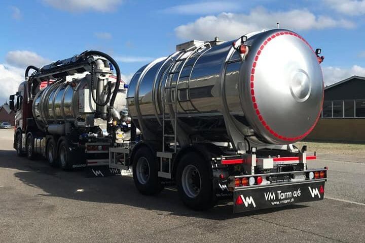 Lastbilen tar 19 kubikmeter och släpet 15.