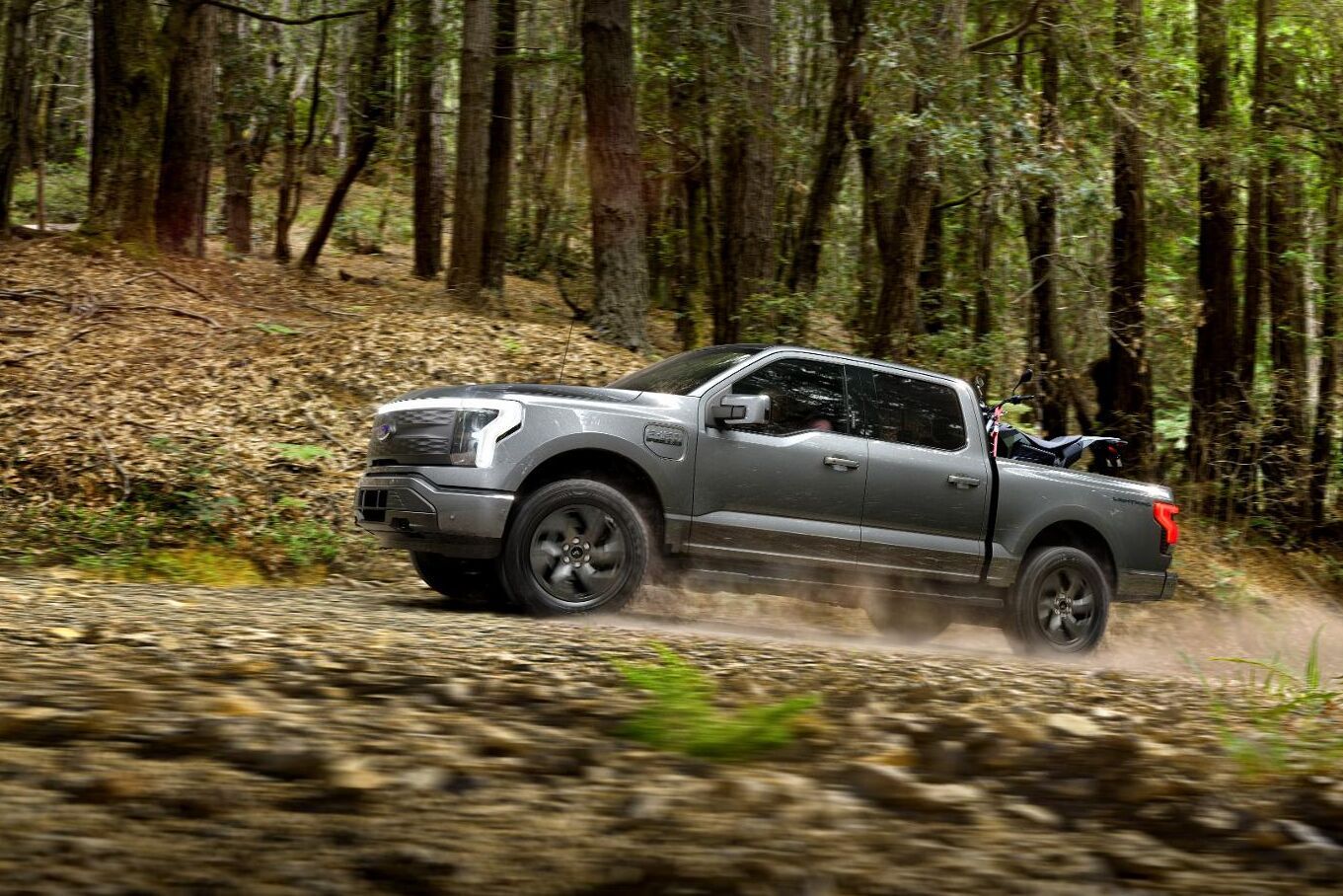 Våren 2022 kommer elektriska Ford F-150 Lightning Lariat.