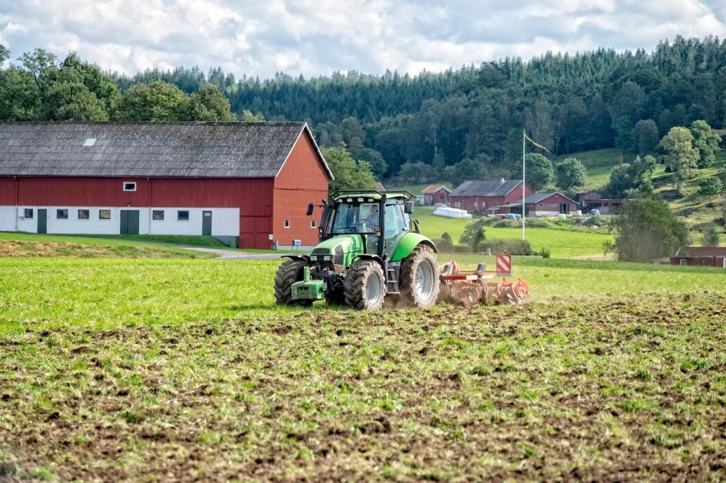 Jordbruksverket fattade i fredags ett beslut om undantag. Lantbrukare som får avvikelser vid länsstyrelsens tvärvillkorskontroller och där avvikelsen är orsakad av torkan ska inte få avdrag på gårdsstödet.
