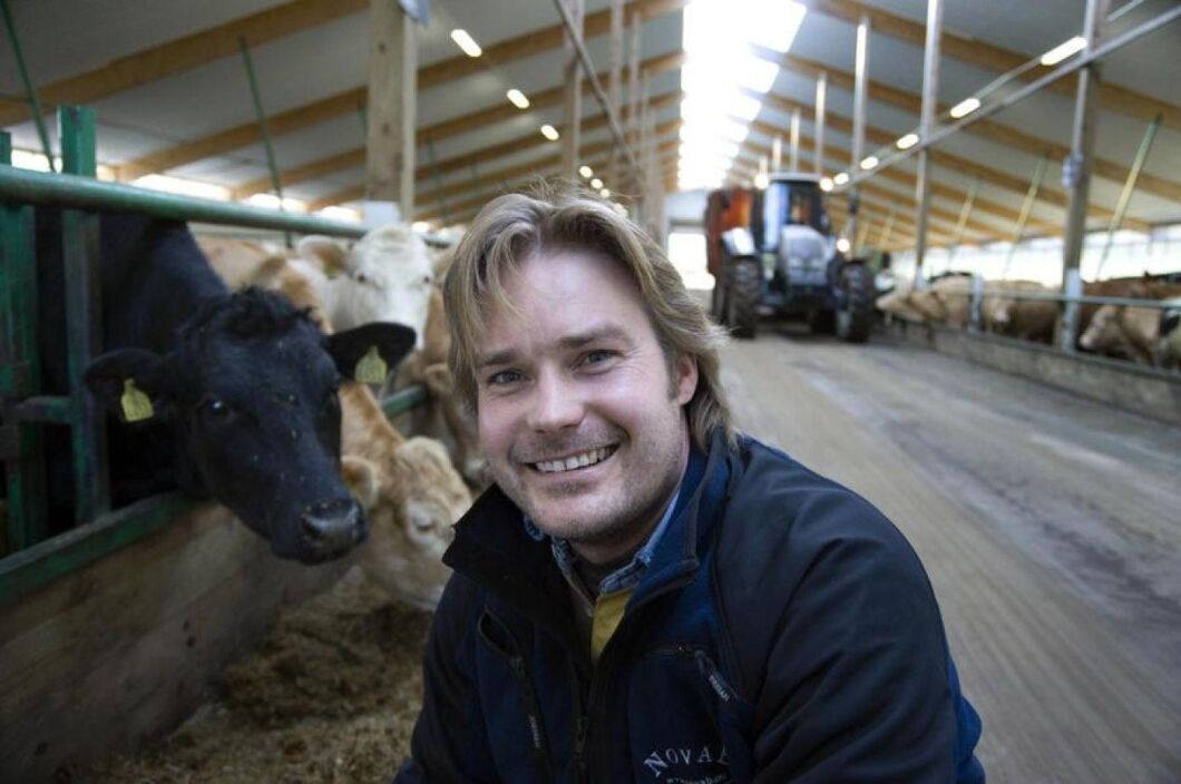 Johan Tell driver Ölanda Säteri.