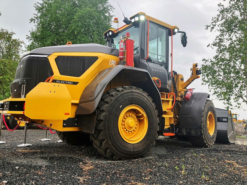 Volvo L90 Electric