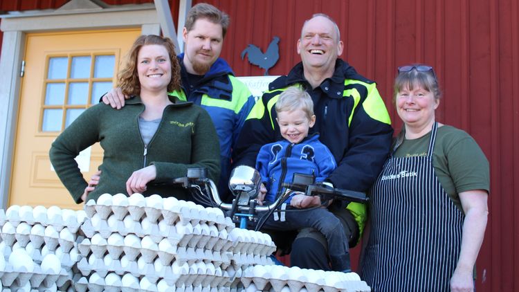 Gamla spannmålsgården 
som sjuder av liv