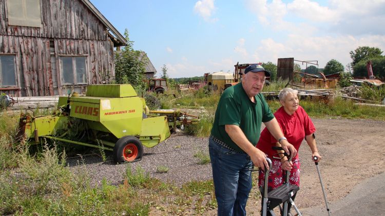 Lantbrukarpar krävs på pengar – efter 41 år