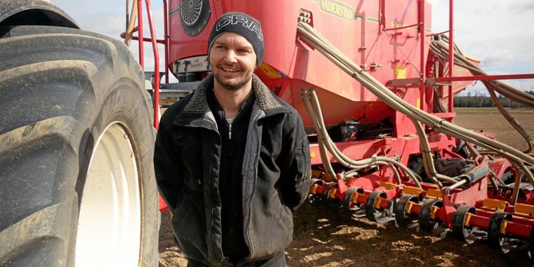 Ekobonde med klar strategi mot ogräset