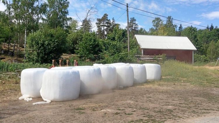 Världens första balplast av återvunnet material