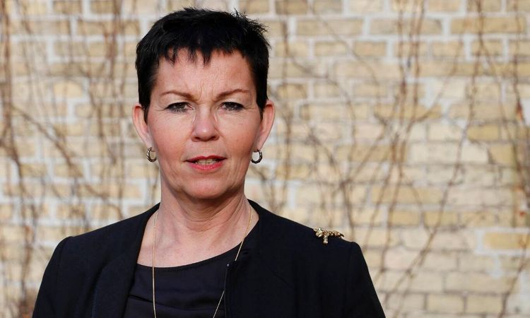 Lämnar posten efter sju år