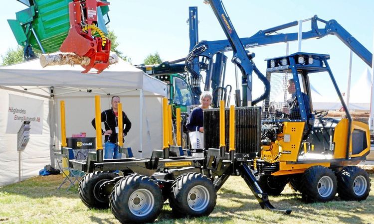 Längre kran på Kinetic