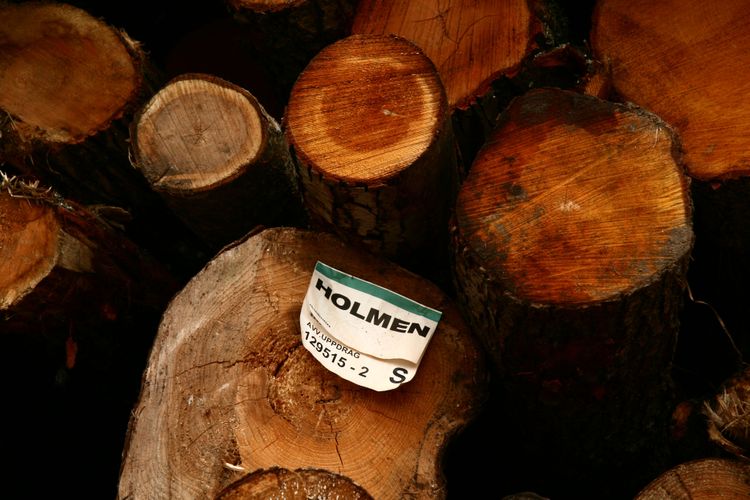 Holmens rörelseresultat för första kvartalet landade på 627 miljoner (348 miljoner).