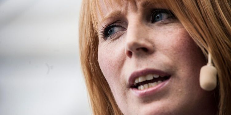 Lööf om torkan: Utgår från att regeringen tittar på åtgärder