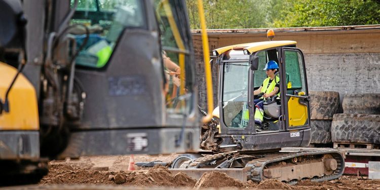 ATL TV: Utbildningen som vill bryta mansdominansen