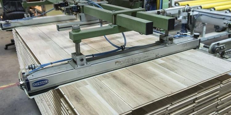 Slut på golv i Kallinge - alla får gå