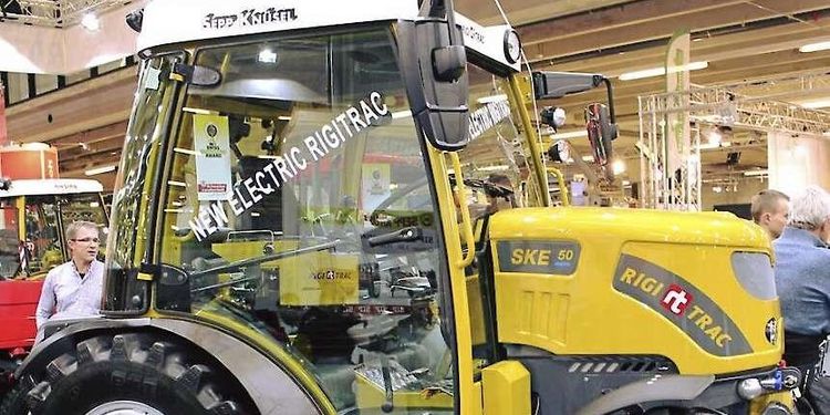 Schweizisk eltraktor med Teslakapacitet