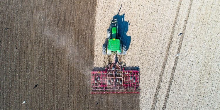 Autostyrning svårslaget på fältet