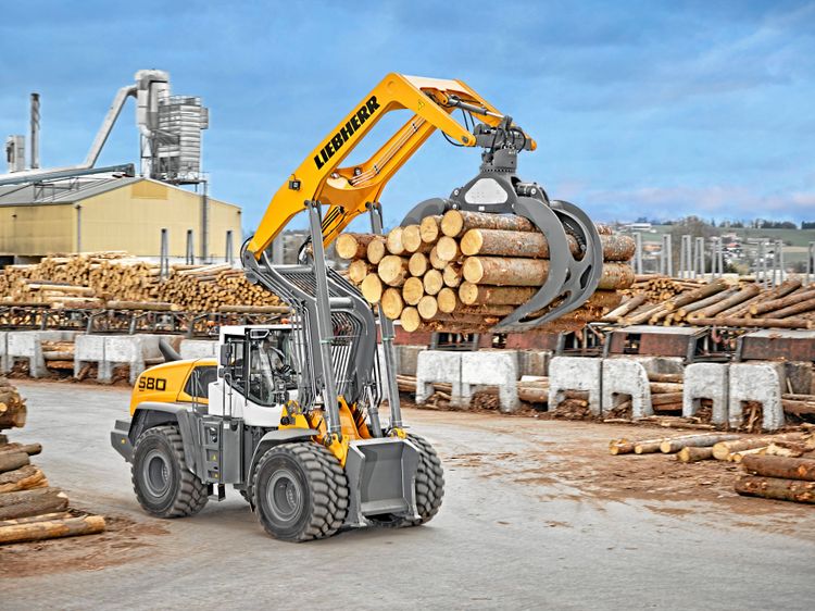 Liebherr 580 klarar maximalt 3,8 kubikmeter som kan väga 8,5 ton.