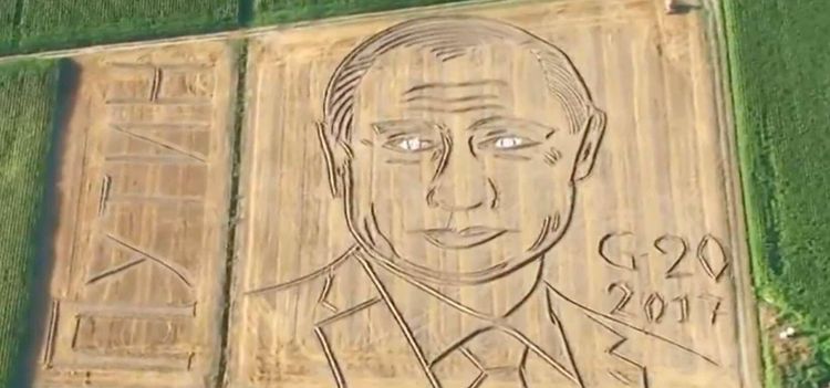 Han plöjde ned Putin i åker