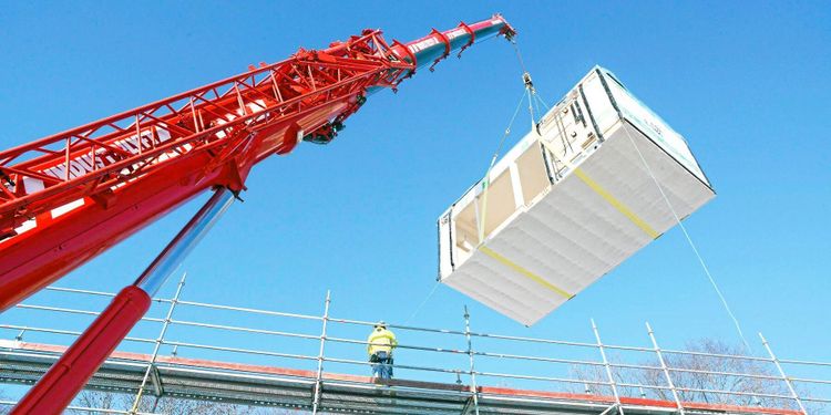 Starkt kvartal av Moelven