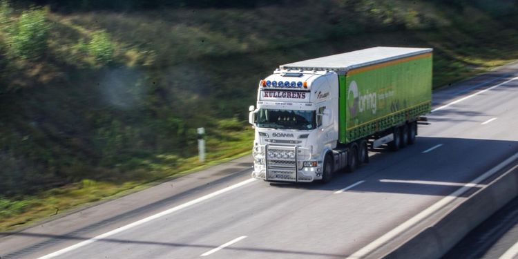 ”Yrkeskompetensbevis hör hemma i papperskorgen”