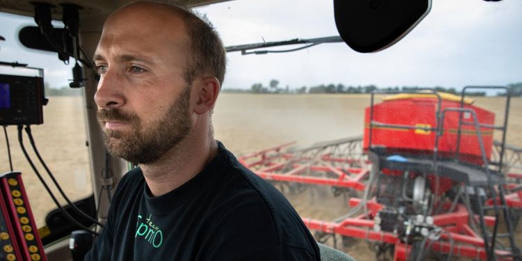 Riskfylld rapssådd i kruttorr jord