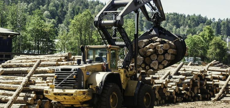 Derome säljer Södra-virke