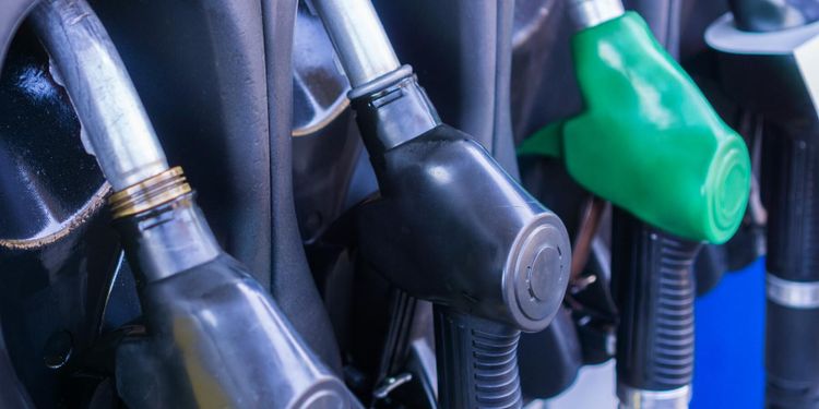 Billigare drivmedel efter ny sänkning