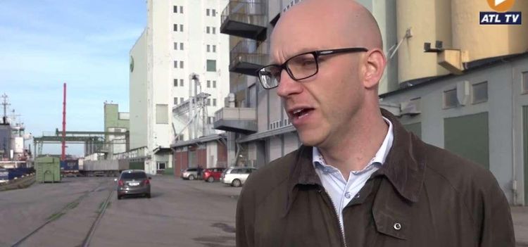 Här finns spannmål kvar att tröska