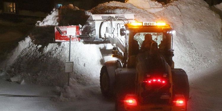 Fyra miljoner för en veckas snöröjning