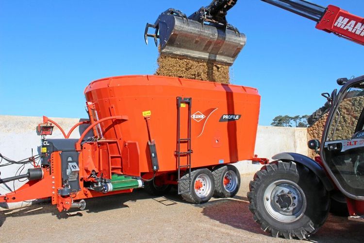 Vagnen som renar fodret från metallskräp