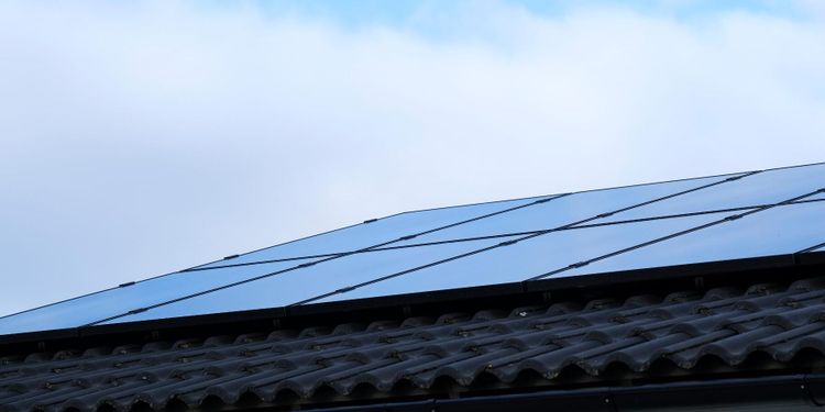 ”Regelberget skymmer solcellerna”