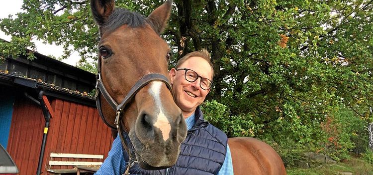 Jagar hästgödsel för att tillverka smart bränsle