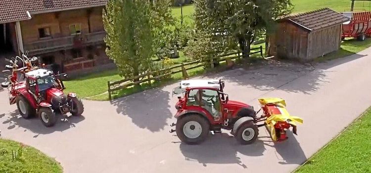 Traktorn där optiken tagit över ratten