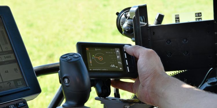 Flera nyheter i Ålös digitala hjälpreda