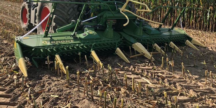 Krone utvecklar traktorburen hack