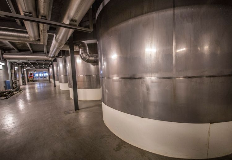 Arkivbild. Mjölkpulvertillverkning vid mejeri.