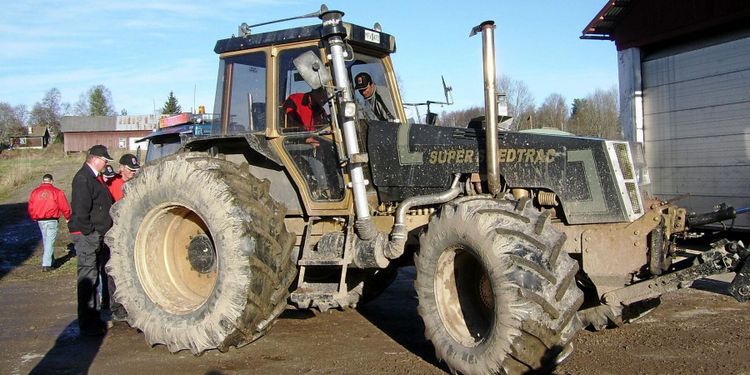 Den svenskbyggda Formel 1-traktorn