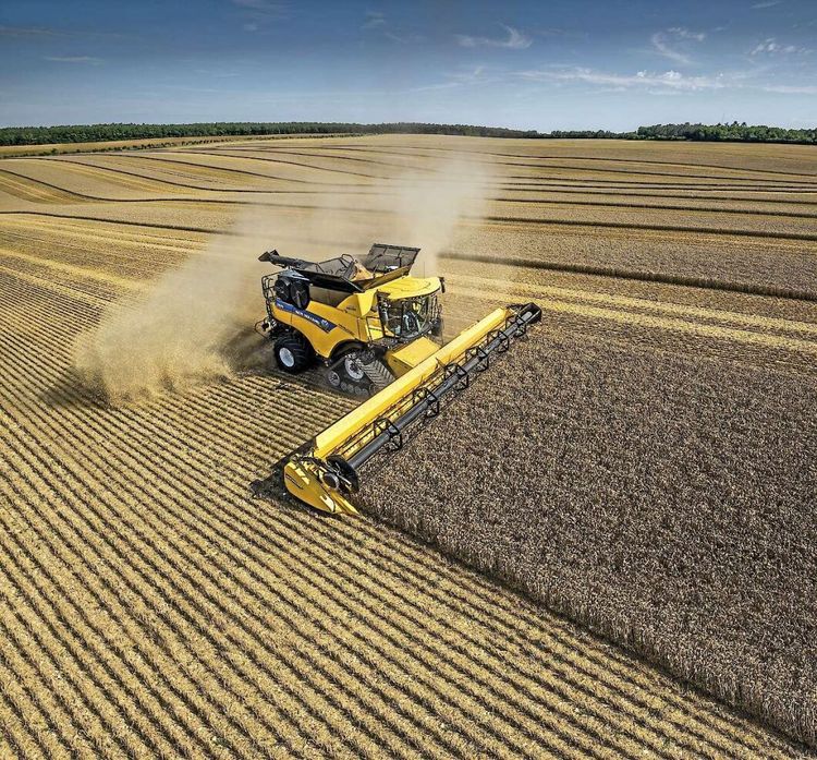 Mer automation i New Hollands stortröskor