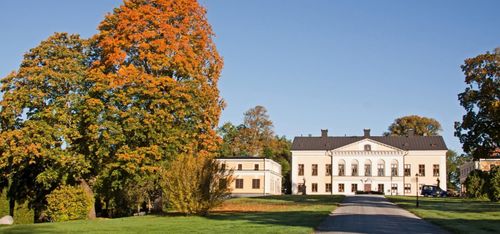 Rättegångssmäll för Taxinge gods