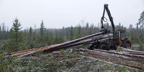 Ombyggd Gremo drar stolp