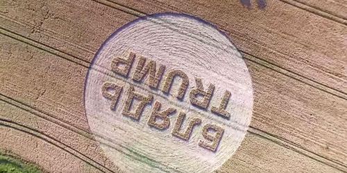 Hälsning till Trump på brittisk åker