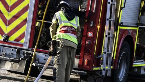 Avancerat släckningsarbete vid branden i Eslöv