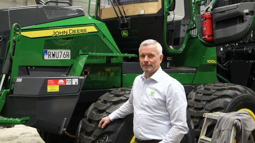 Datortjuvar slog till mot John Deere –  igen