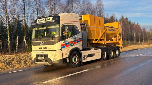 Premiär för eldriven plogbil 