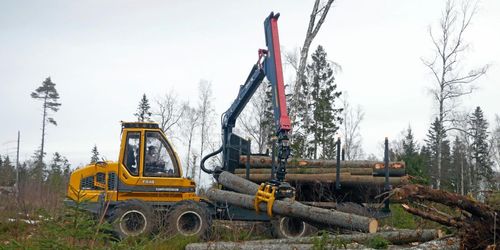De kör med första stora Samposkotaren
