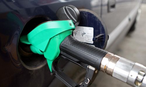 Bensinen spräcker 16-kronorsgränsen