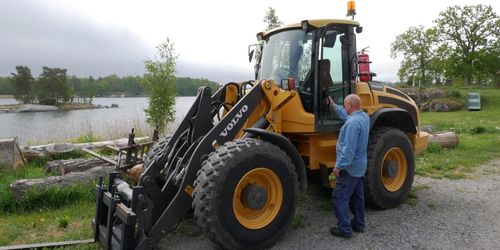 ATL TV: ”Jag kan beundra en skicklig grävmaskinist”