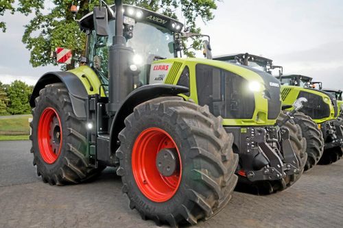 Ny generation traktorer från Claas